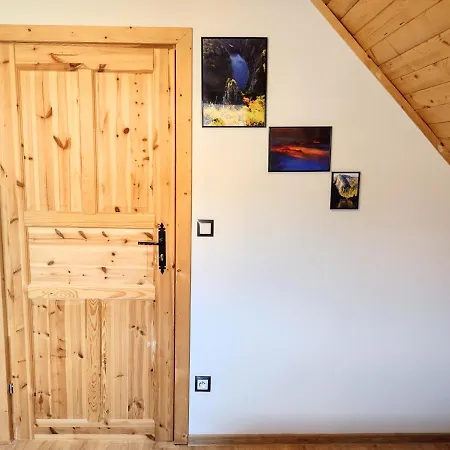 Na Berechu W Gorach-pieniny Domek alpejski *